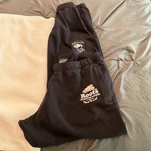 Roots black pants size large